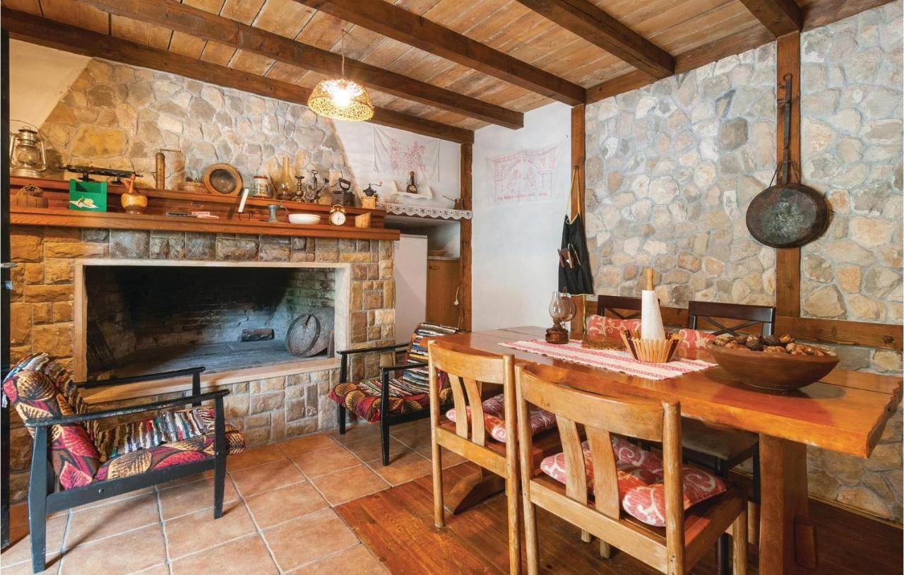 Svinisce Cozy Home In Podaspilje With Kitchen מראה חיצוני תמונה
