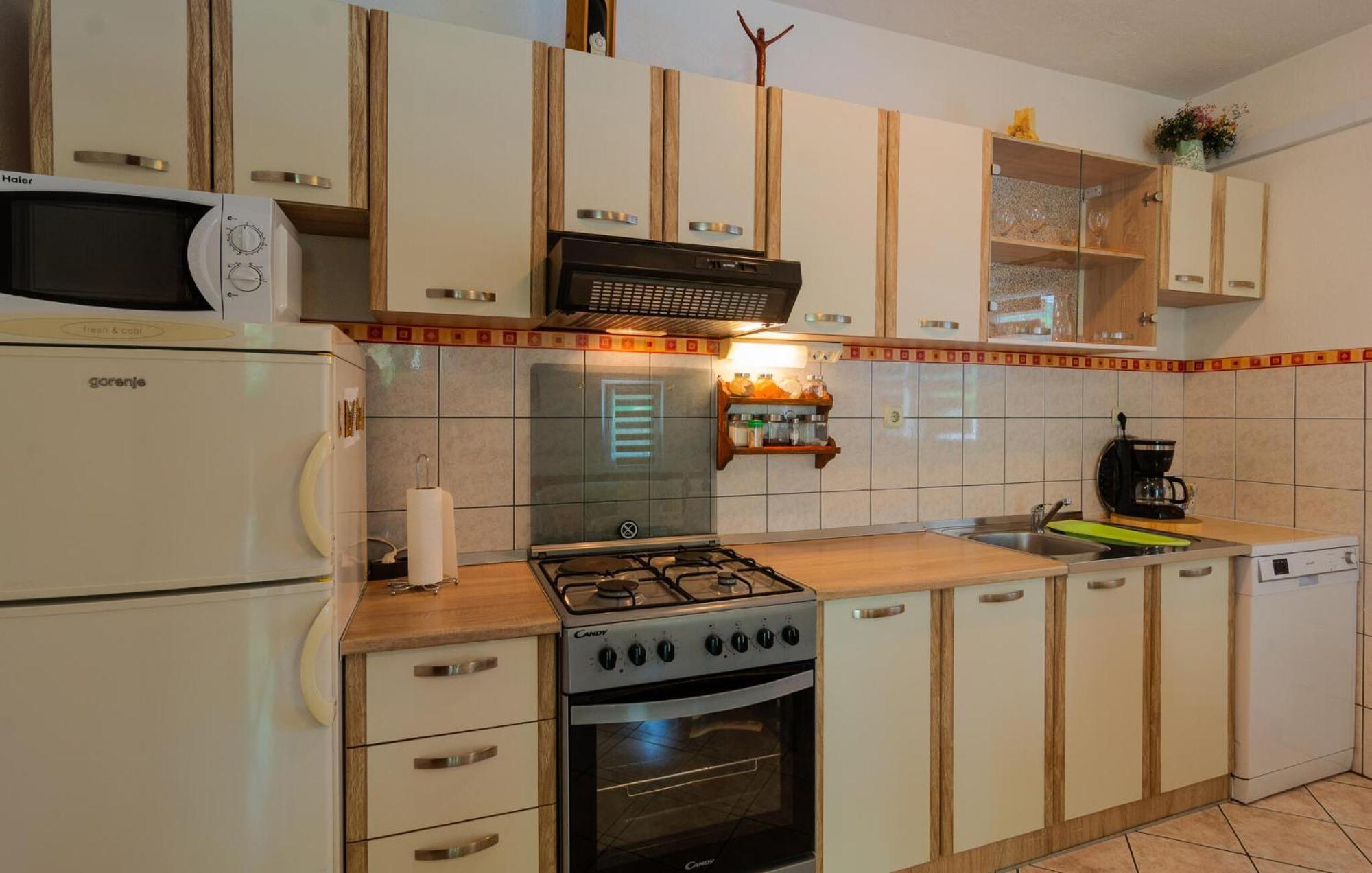 Svinisce Cozy Home In Podaspilje With Kitchen מראה חיצוני תמונה